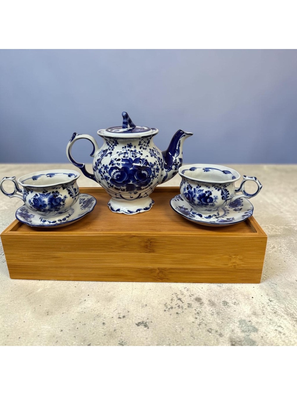 Antique  Russian  Porcelain Gzhel Teapot & Tea Cups  Soviet Era